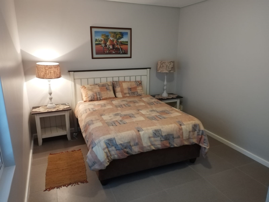 To Let 3 Bedroom Property for Rent in Somerset Lakes Western Cape
